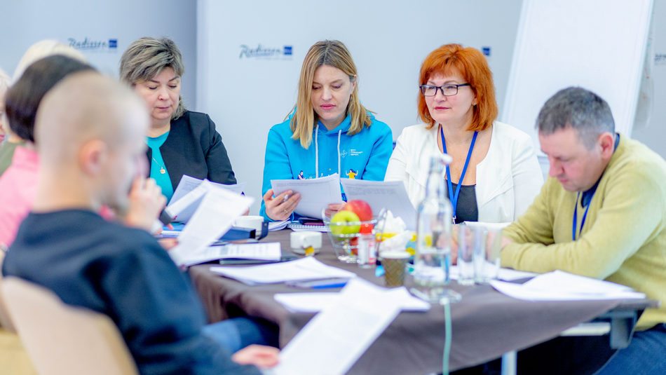Учасники програми «Інтервенційна епідеміологічна служба — Україна» розширили свої знання з неінфекційних захворювань