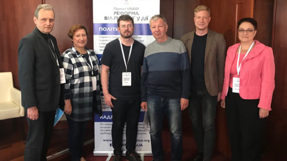 Науково-практична конференція з розвитку системи громадського здоров’я пройшла в Ужгороді